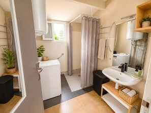 Shower - Holiday Home 'Au Relax N°10' with Shared Pool and Terrace (Saint-Crépin-et-Carlucet)