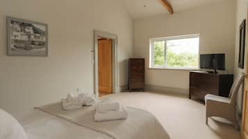 1 bedroom, WiFi (free), individually decorated, individually furnished