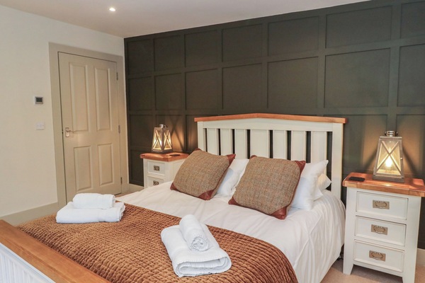 2 bedrooms, WiFi (free), individually decorated, individually furnished
