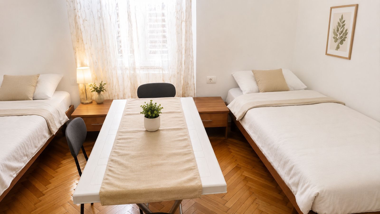 9 bedrooms, free WiFi, bed sheets