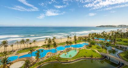 Luxury Beachfront Oasis Pools Ocean View