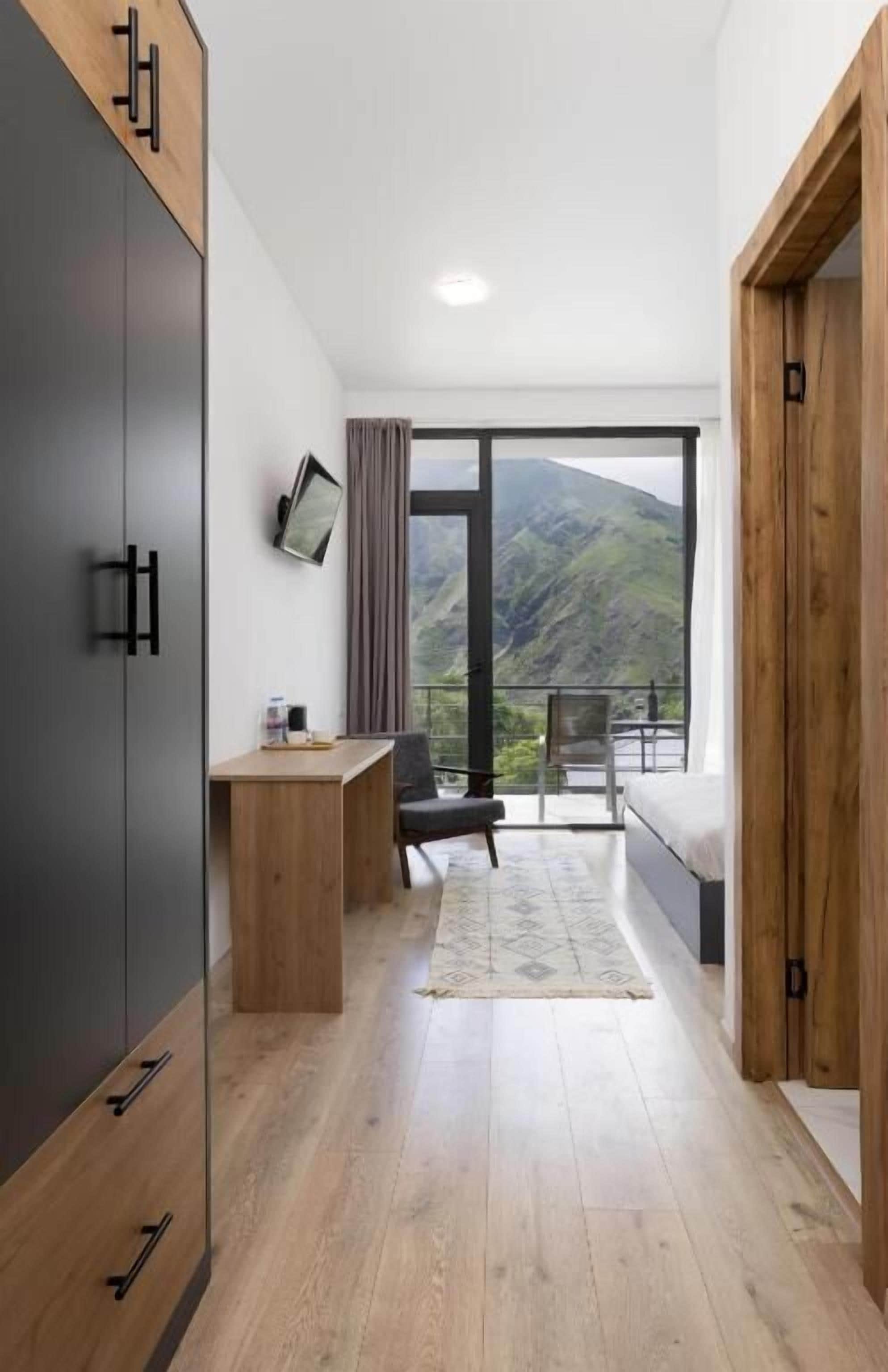 In-room safe, desk, soundproofing, iron/ironing board