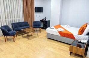 Deluxe Double Room Single Use, City View | Desk, free WiFi - Zoom Saw Hotel (Pendik)