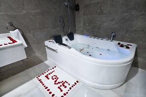 House | Bathroom