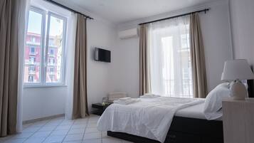 1 bedroom, in-room safe, iron/ironing board, travel crib