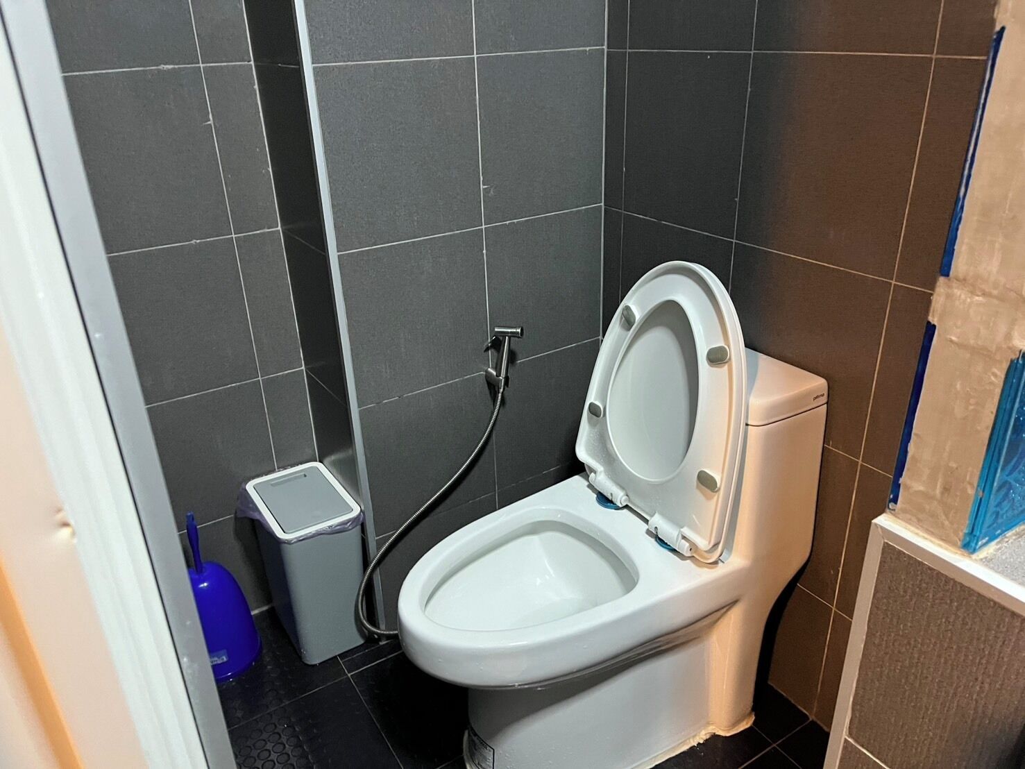 Room, Beach View | Bathroom | Shower, hair dryer, towels, soap