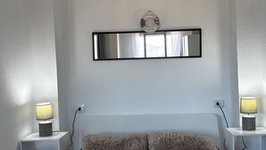 1 室のベッドルーム、インターネット、ベッドシーツ