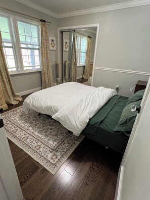 WiFi, bed sheets - Castro Valley Retreat: Quiet, Central & Cozy (Castro Valley)