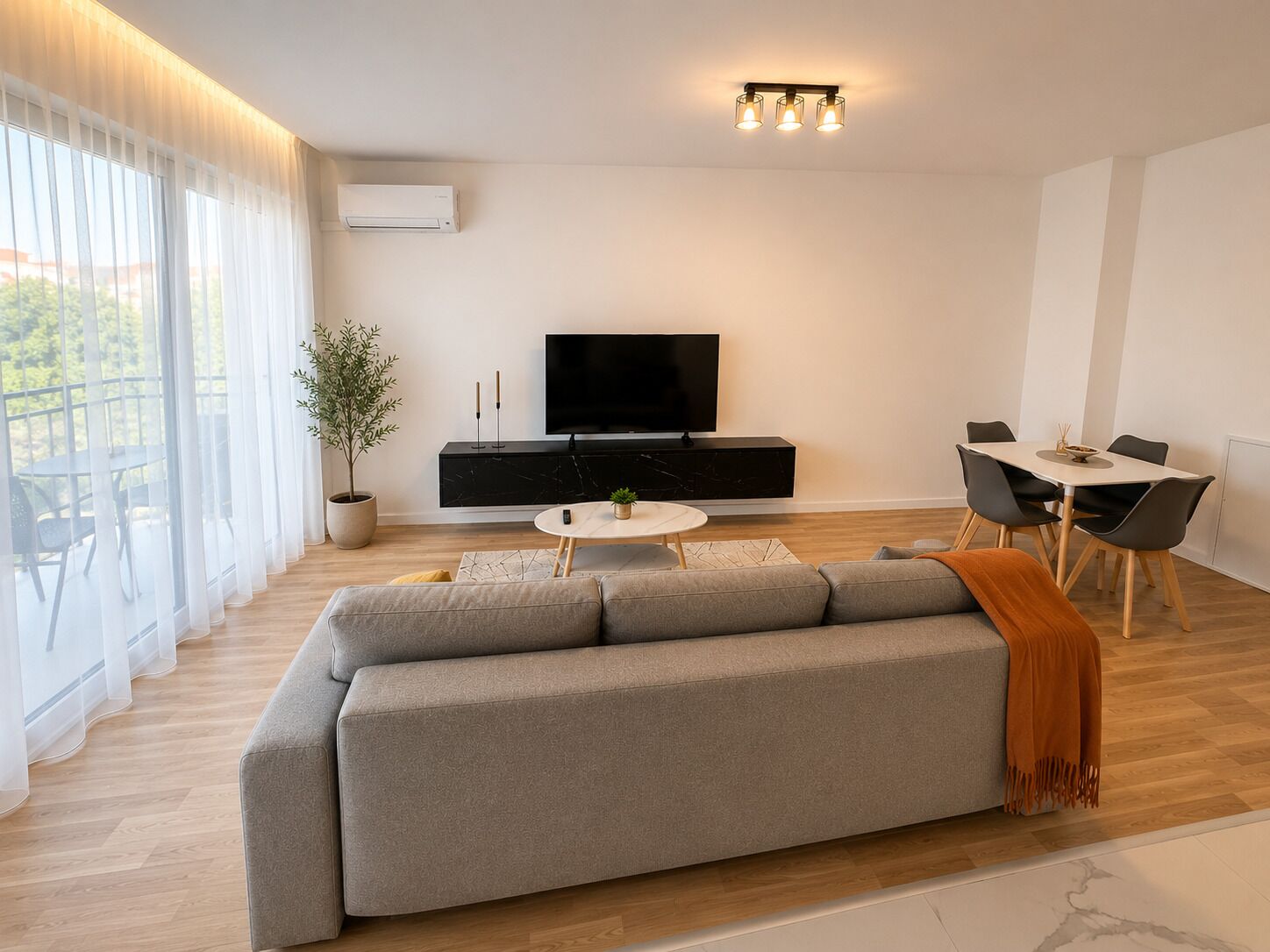 Smart TV