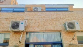 Deluxe Double Room, Balcony, City View | Exterior