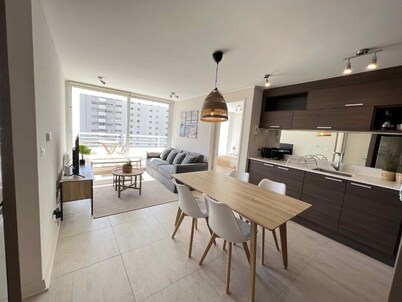 Vina del Mar 2BR sea views & balcony