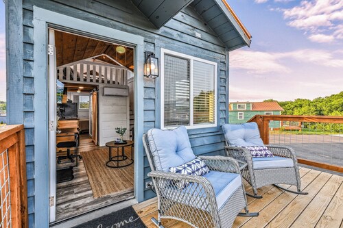 Tiny Home Village Near Dollywood