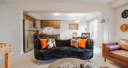 The Thorold Manor Retreat 6BD | BBQ & Games