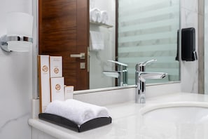 House | Bathroom