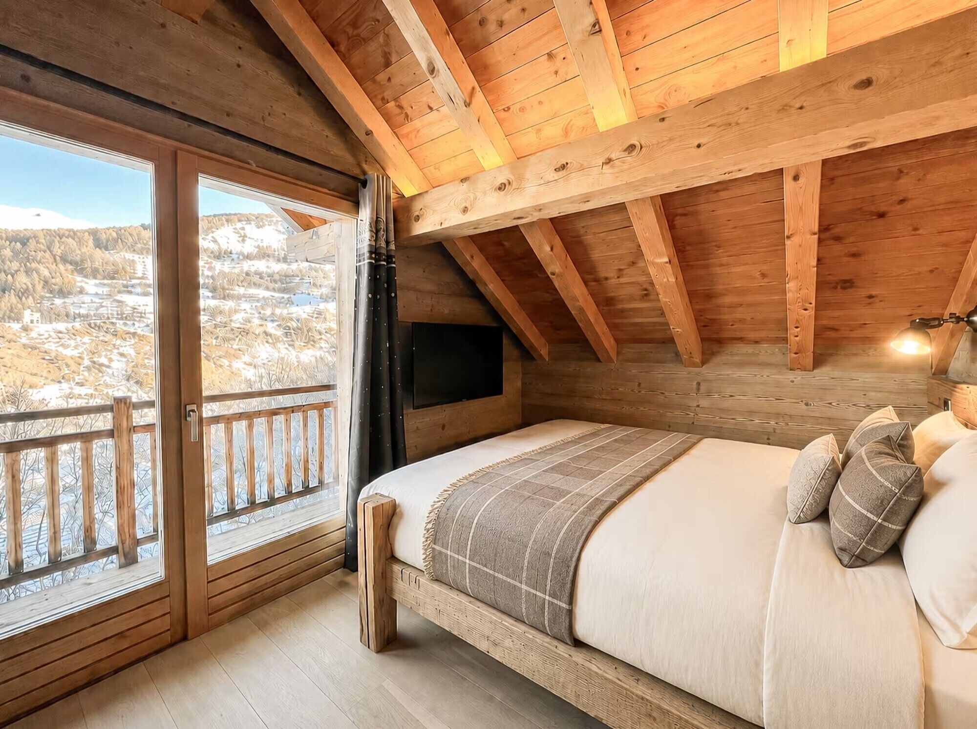 4 chambres, fer et planche à repasser, Wi-Fi, literie fournie