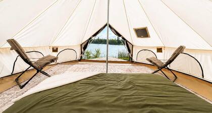 Sunrise Lodge - Lakeside Glamping Experience