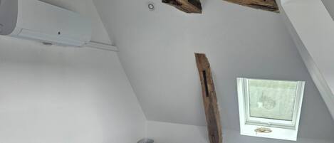 4 chambres, fer et planche à repasser, Wi-Fi, draps fournis
