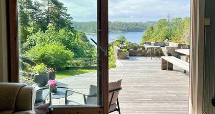 Coastal cabin with sunshine all day