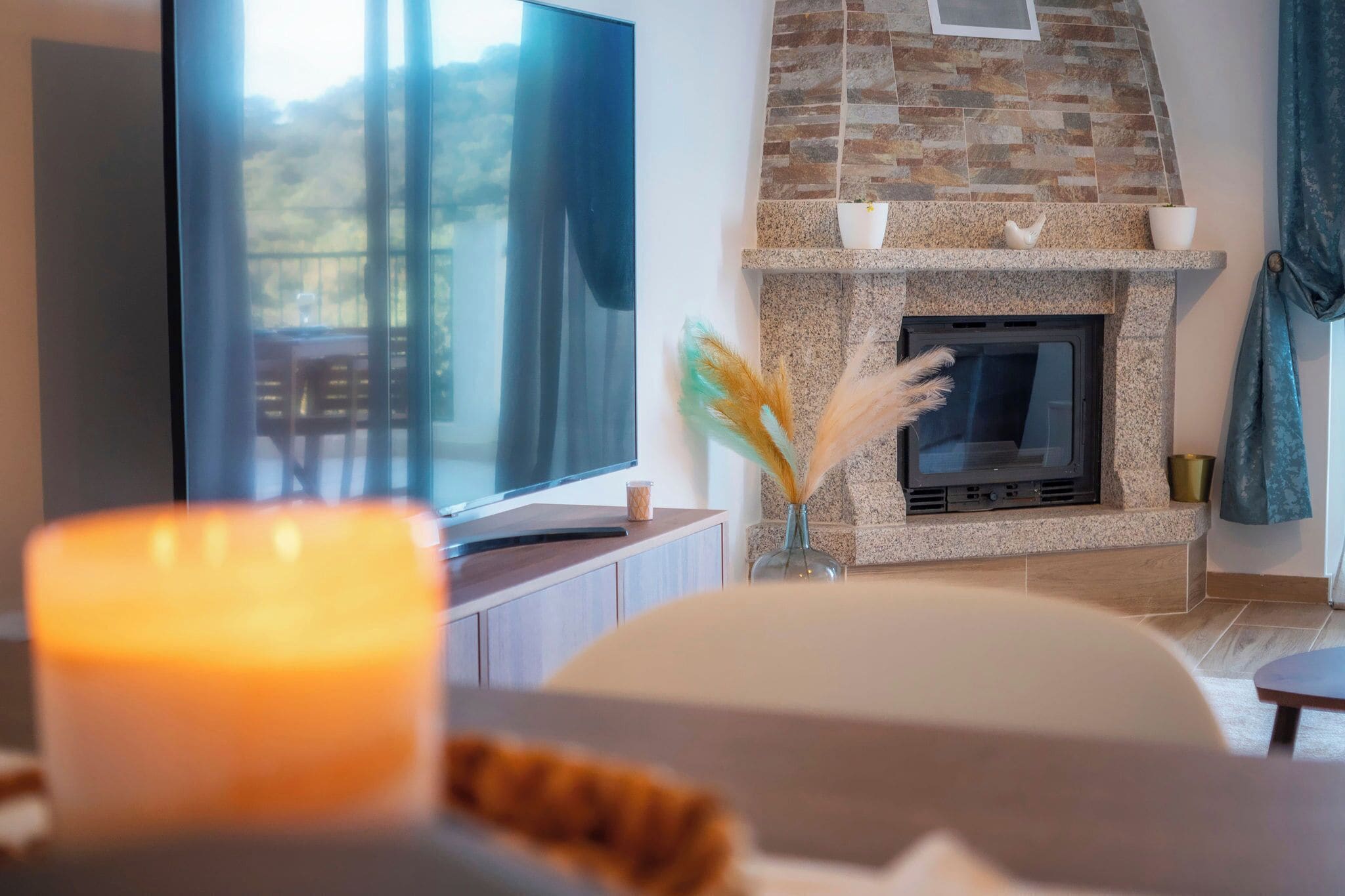 Deluxe Villa, Mountain View | Living area