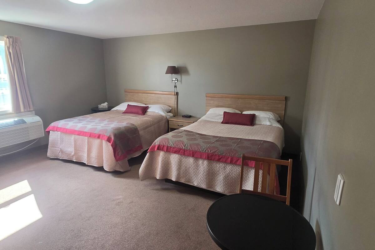 Double or Twin Room | Laptop workspace, WiFi (free)