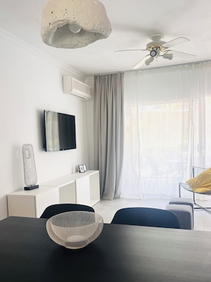 Living area - CALUCA. Modern apartment near the ocean in Golf del Sur. With a Private Terrace  (CN)