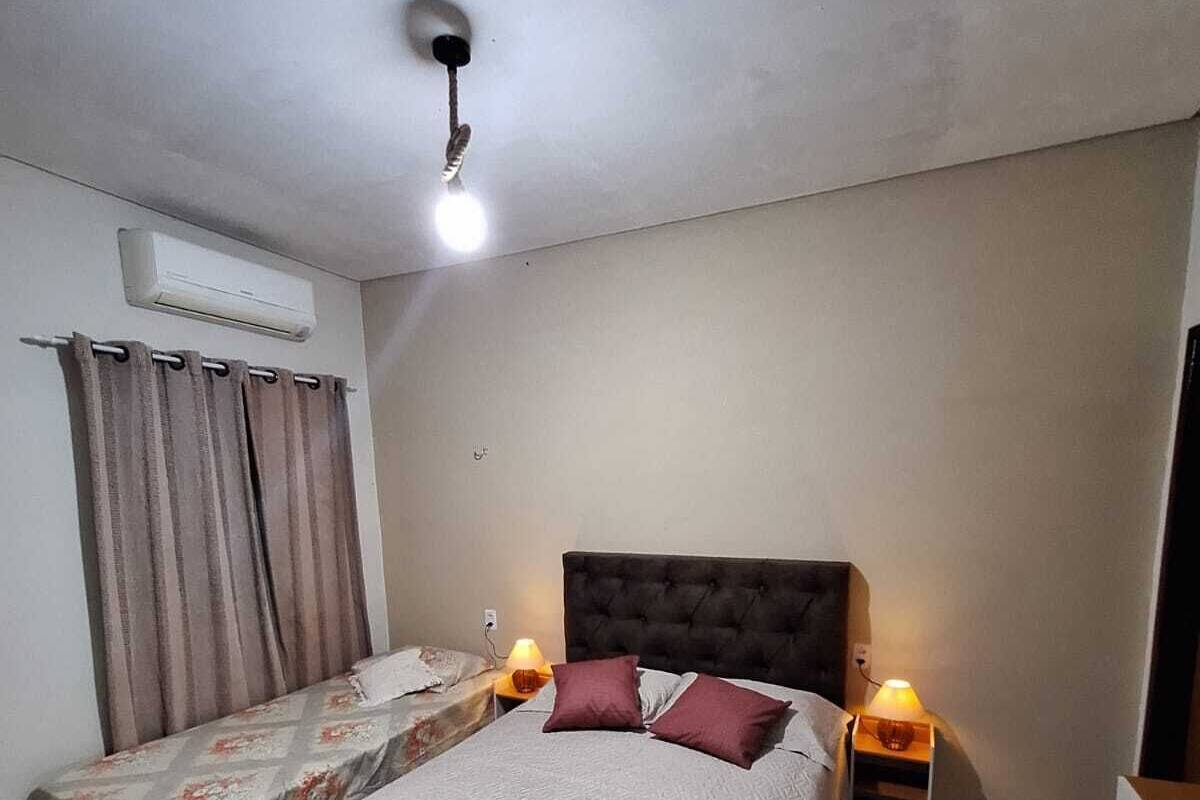 Habitación Confort con 1 cama matrimonial o 2 individuales, vista al jardín | Wifi gratis 
