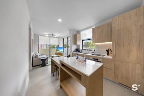 Interior - WorldCenter Miami Luxury 2 BR | Pool & Gym (Miami)