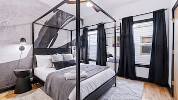 4 bedrooms, iron/ironing board, travel crib, WiFi (free)