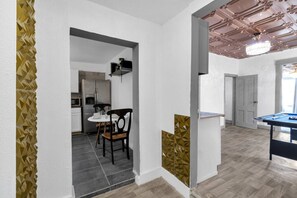 Interior - Spacious 6BR Buffalo Home – Sleeps 14, Pet-Friendly, Near Broadway Market & Downtown (Buffalo)