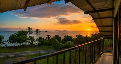 Sea View Villa/Starlink/30 min from Coiba