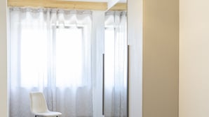 Uklassifisert bilde, 5 av 6, knapp