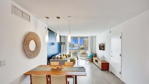 Unclassified image, 2 of 54, button - Inviting Waterfront Stay | Near Ocean & Resort Perks (Hallandale Beach)