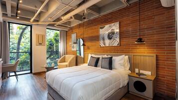 Superior Studio, 1 Double Bed, Balcony