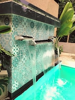 4 piscinas al aire libre