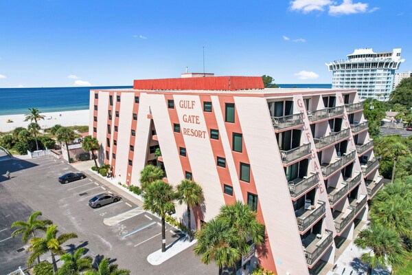 Gulf Gate Resort - 트래저 아일랜드