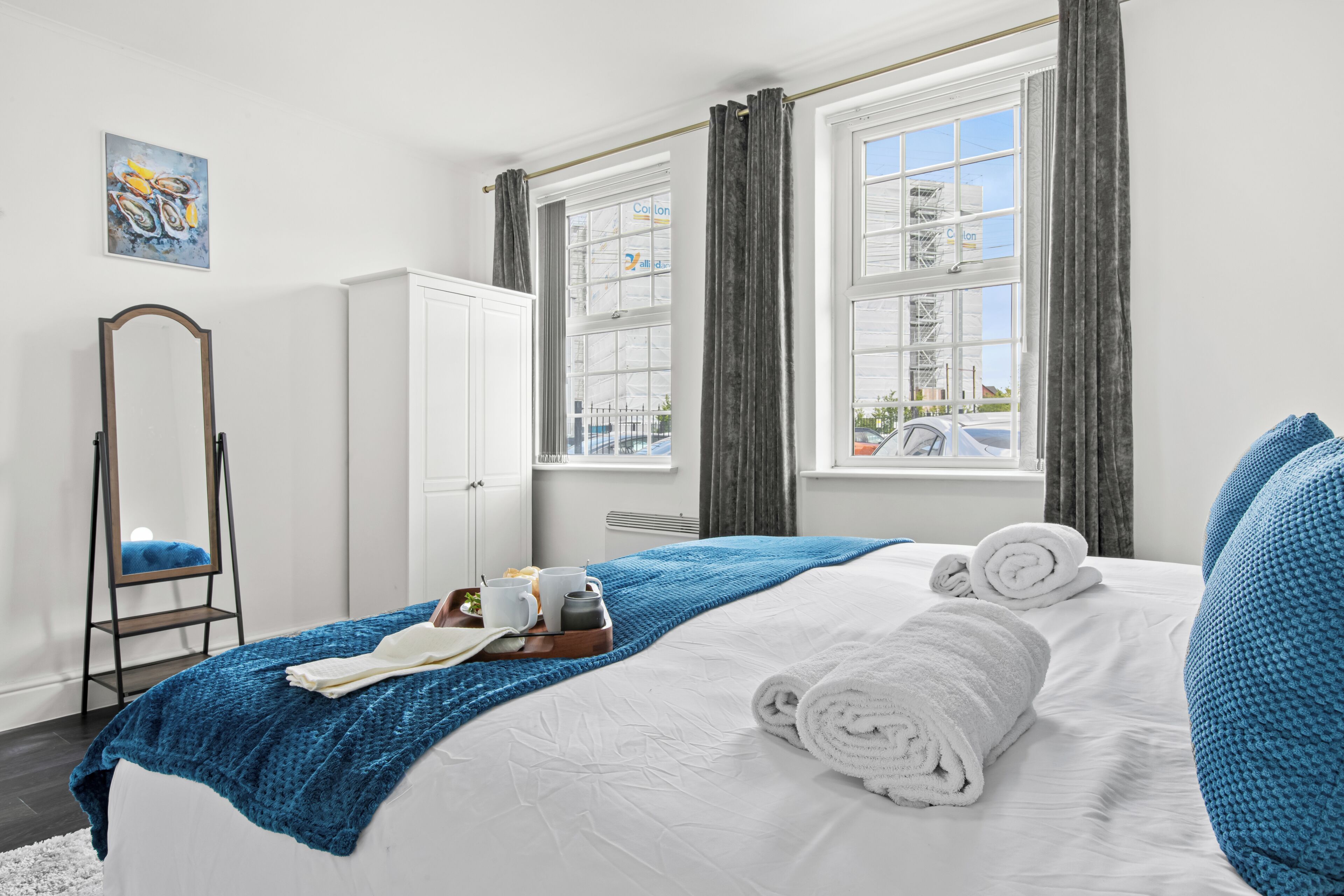 1 bedroom, iron/ironing board, internet, bed sheets
