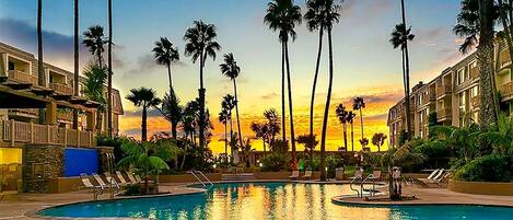 Outdoor pool, a heated pool