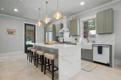 Pretty in Pink: Fully Renovated 1870 Gem in Old Town