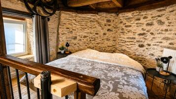 Double or Twin Room, Valley View | WiFi