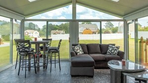 Unclassified image, 3 of 22, button - Spacious Corner-Lot Sanctuary w/ Sunroom and Deck in Ellenwood, Georgia (Ellenwood)