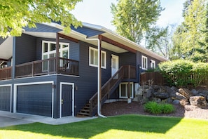 Exterior - Ski, Hike, Bike, Stay Awhile - Close to Downtown Whitefish & Short Drive to GNP (Whitefish)
