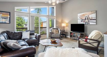 Ski, Hike, Bike, Stay Awhile - Close to Downtown Whitefish & Short Drive to GNP