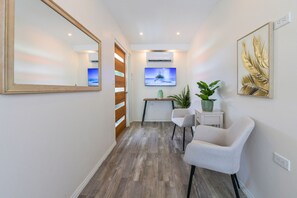 Interior - Rooi Santo Residence - 1BR (Noord)