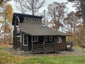 Exterior - Sleepy Hollow Hideaway • Cozy Woodland Cabin • 25 Min to Penn State (Philipsburg)