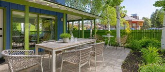 Charming Downtown Cottage | Patio & Prime Location