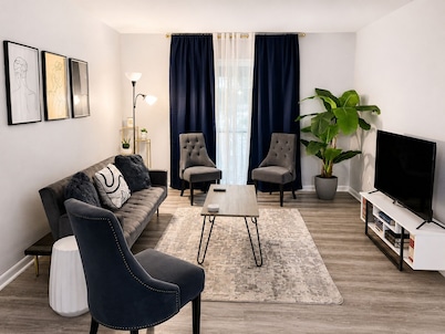 Cozy/Safe 1-bedroom condo in Shreveport with Fast-WiFi