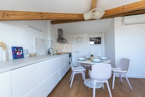 Coffee/tea maker, fridge, oven, dishwasher - Terrasse Dune Océane - Welkeys (Capbreton)