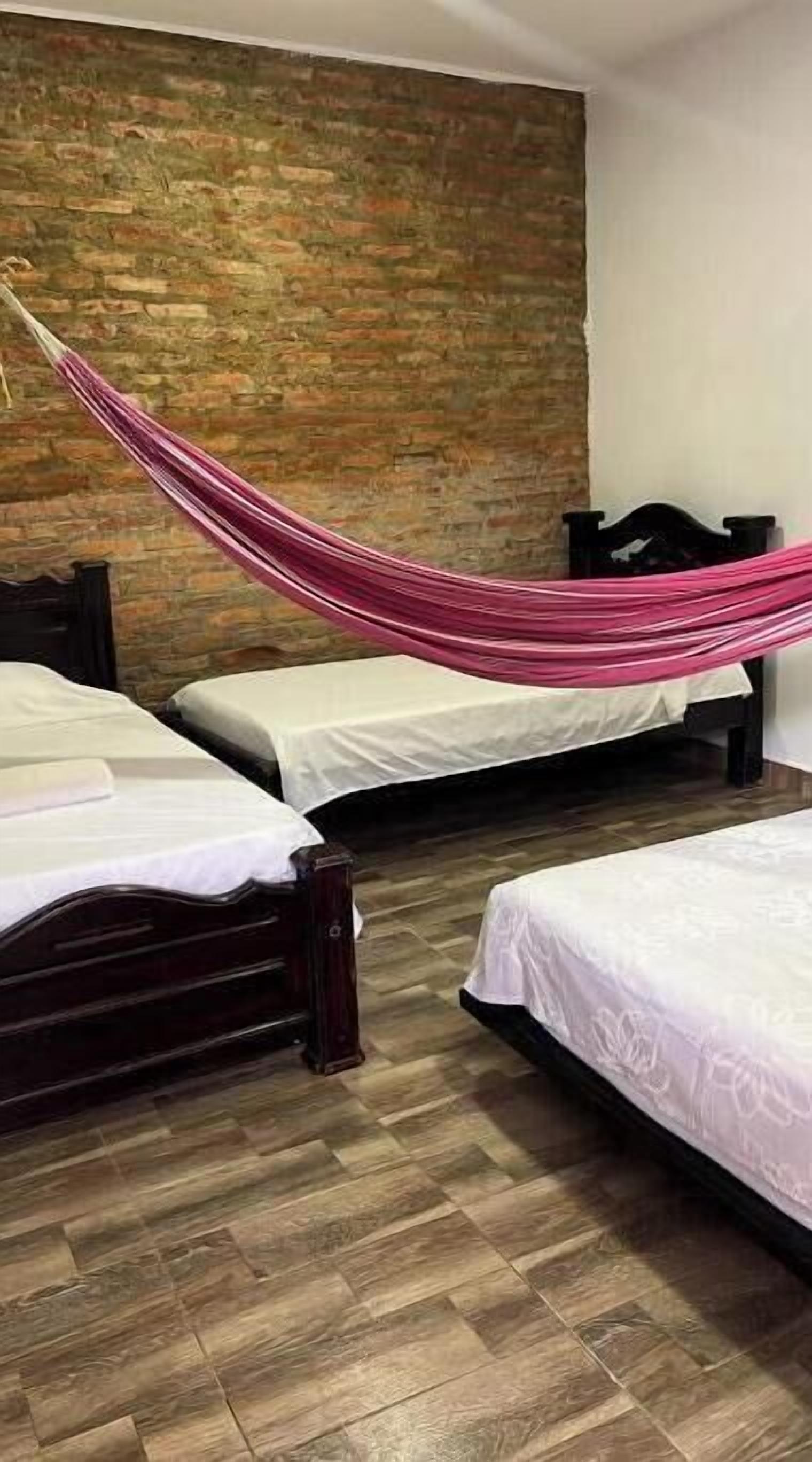 3 Schlafzimmer, kostenloses WLAN, Bettwäsche
