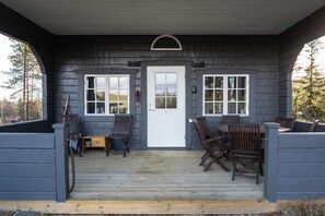 Outdoor dining - Fishing Area | 4 floors | WiFi | Family friendly (Lofsdalen)
