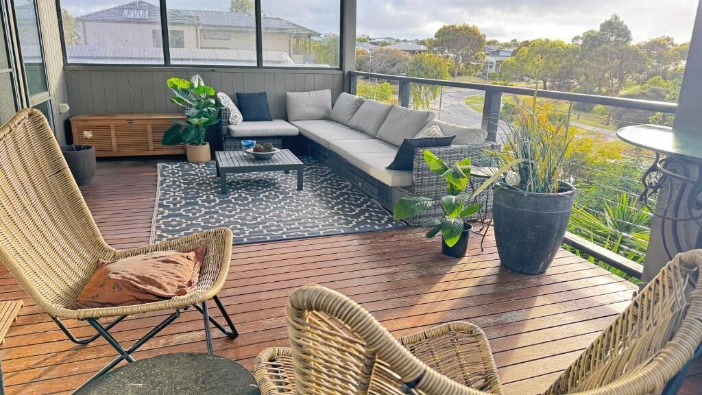 Deluxe House, 3 Bedrooms, Pets allowed, Lake View | Terrace/patio